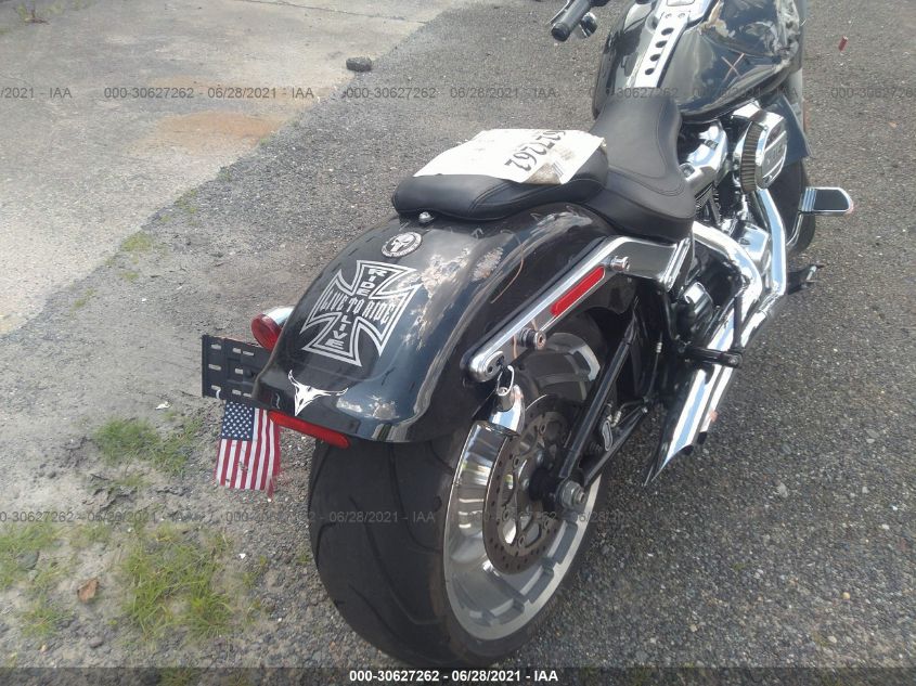 2018 HARLEY-DAVIDSON FLFBS FAT BOY 114 1HD1YGK12JC033687