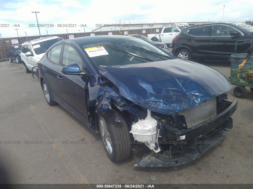 HYUNDAI ELANTRA 2020. Lot# 30647239. VIN 5NPD84LF6LH581206. Photo 1