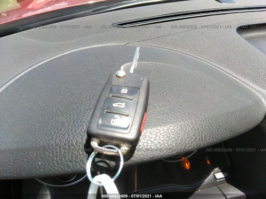 2015 VOLKSWAGEN TIGUAN S WVGBV7AXXFW091410