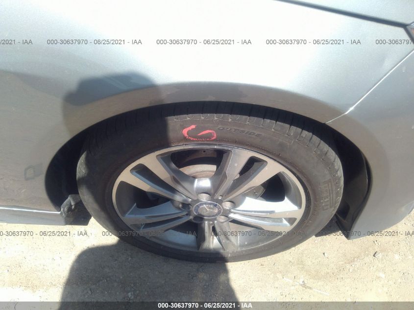 2015 MERCEDES-BENZ E-CLASS E 350 WDDHF5KBXFB126396