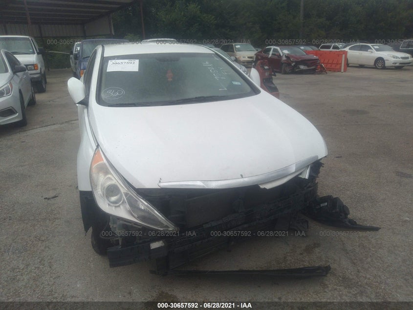 2013 HYUNDAI SONATA VIN: 5NPEB4AC3DH755216