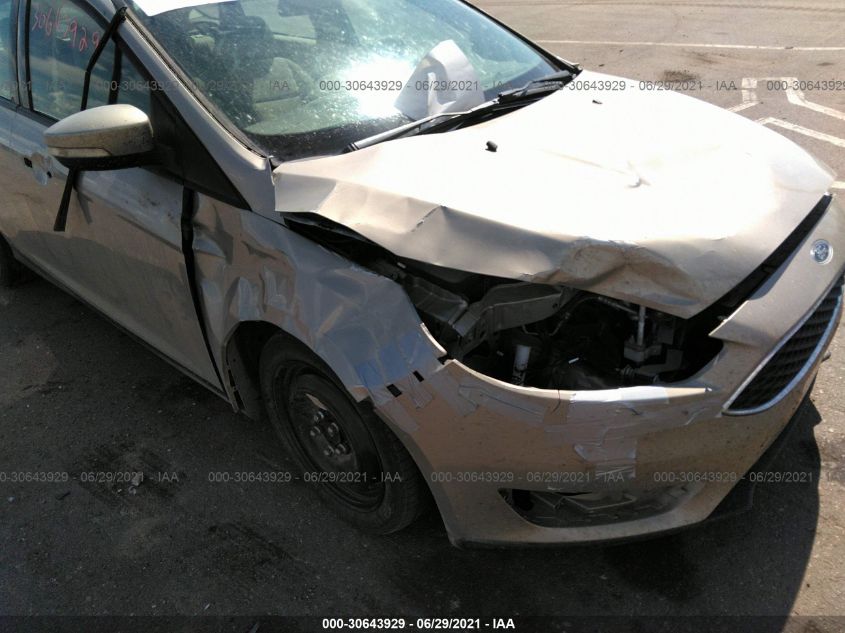 2015 FORD FOCUS SE 1FADP3K25FL316648