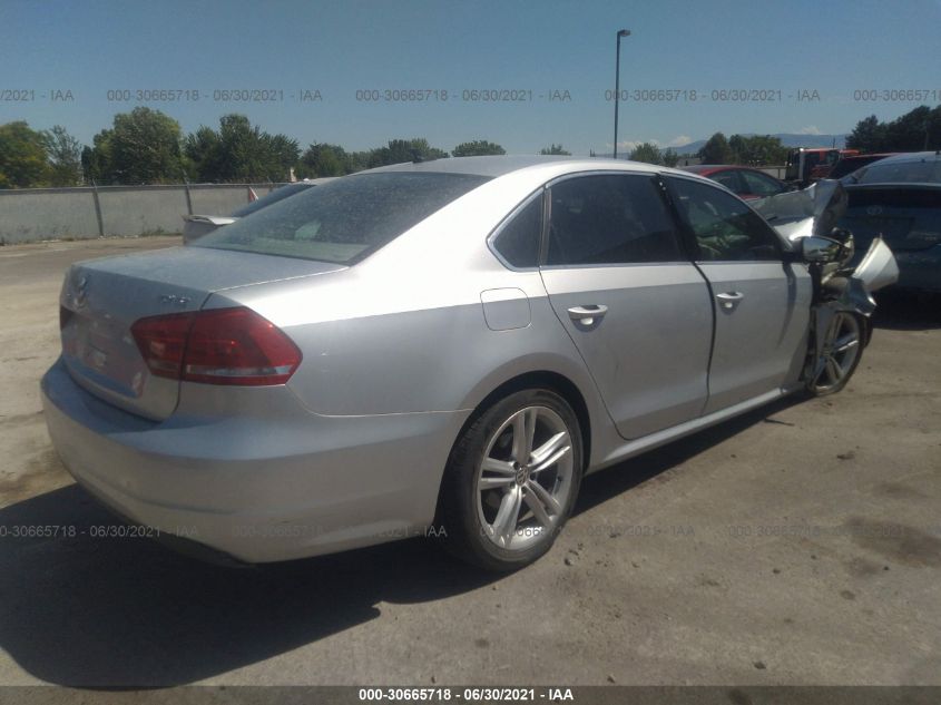 2015 VOLKSWAGEN PASSAT 2.0L TDI SE W/SUNROOF 1VWBV7A36FC070344