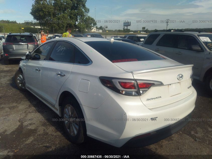 2017 HYUNDAI SONATA HYBRID SE KMHE24L18HA058340