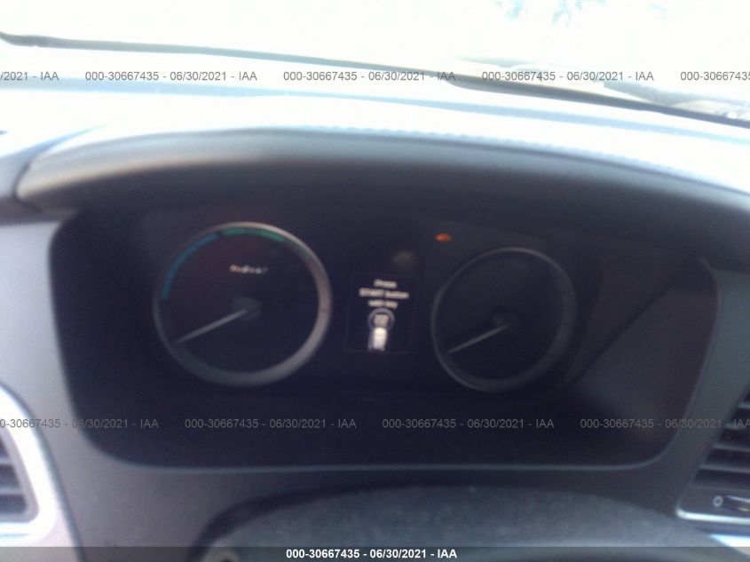 2017 HYUNDAI SONATA HYBRID SE KMHE24L18HA058340