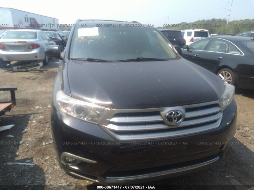 2013 TOYOTA HIGHLANDER LIMITED 5TDDK3EH9DS272660