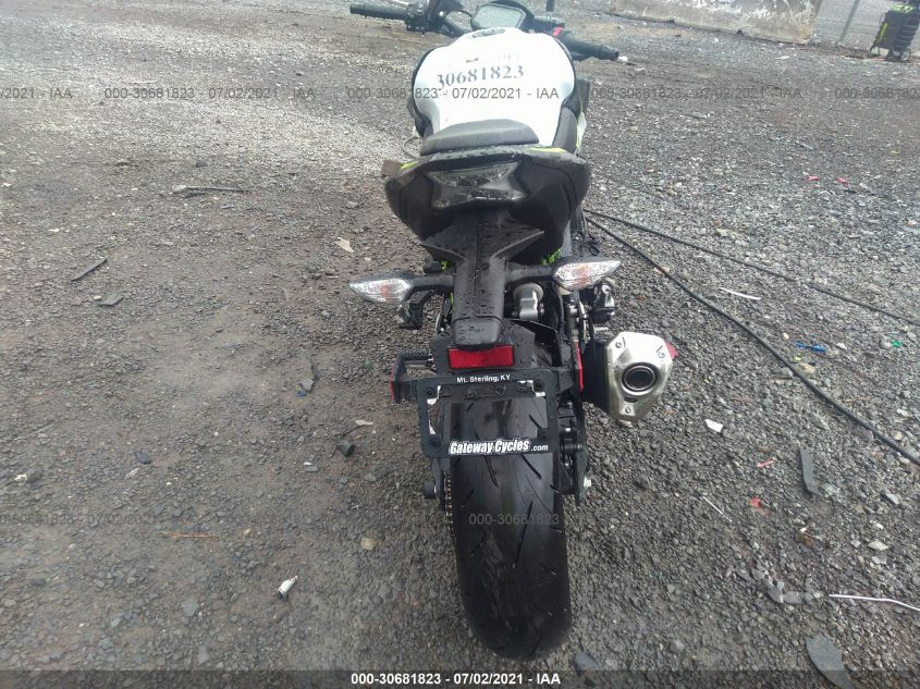 2021 KAWASAKI ZR900 F ML5ZRDF12MDA46638
