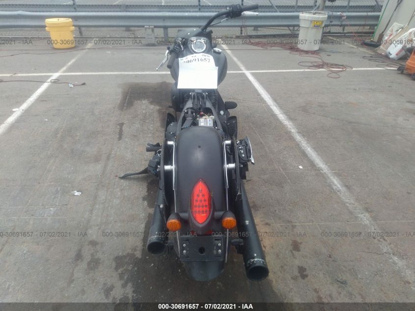 2018 INDIAN MOTORCYCLE CO. CHIEF DARK HORSE 56KCCDAAXJ3367646