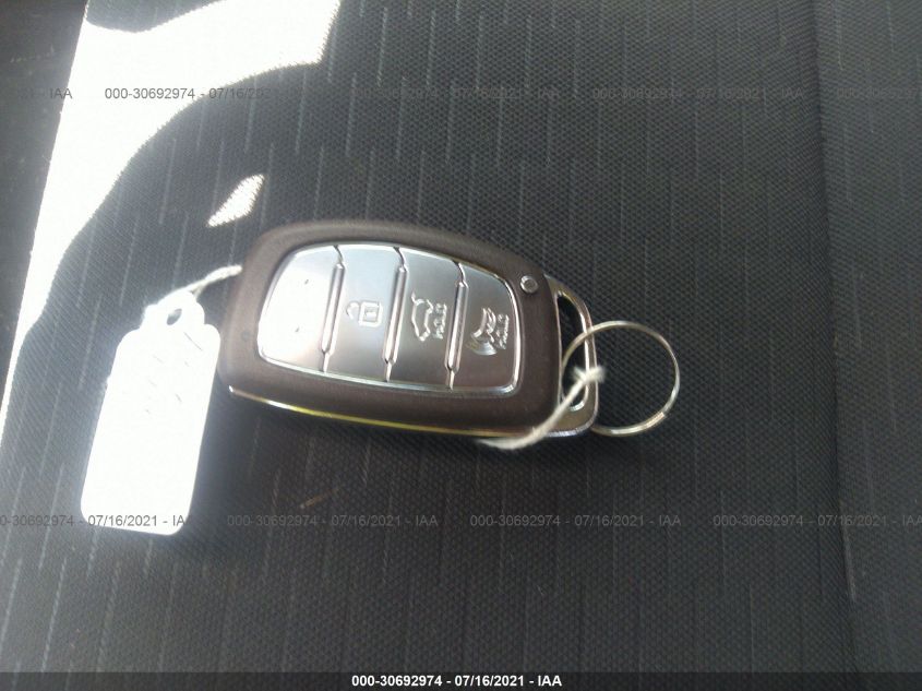 2019 HYUNDAI TUCSON VALUE KM8J3CA41KU006279
