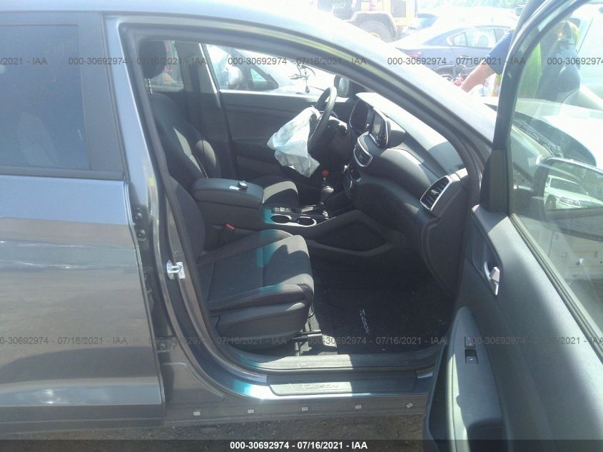2019 HYUNDAI TUCSON VALUE KM8J3CA41KU006279