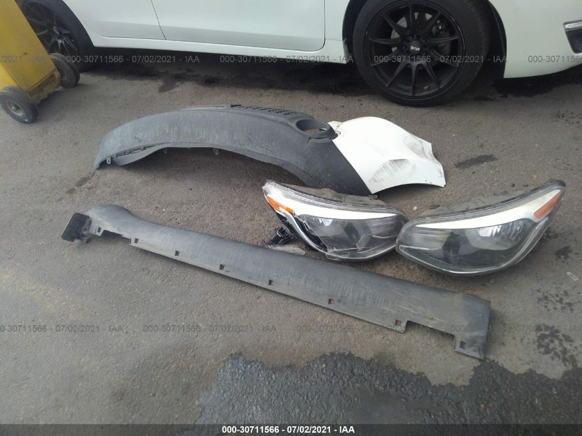 2016 KIA SOUL BASE KNDJN2A28G7317785