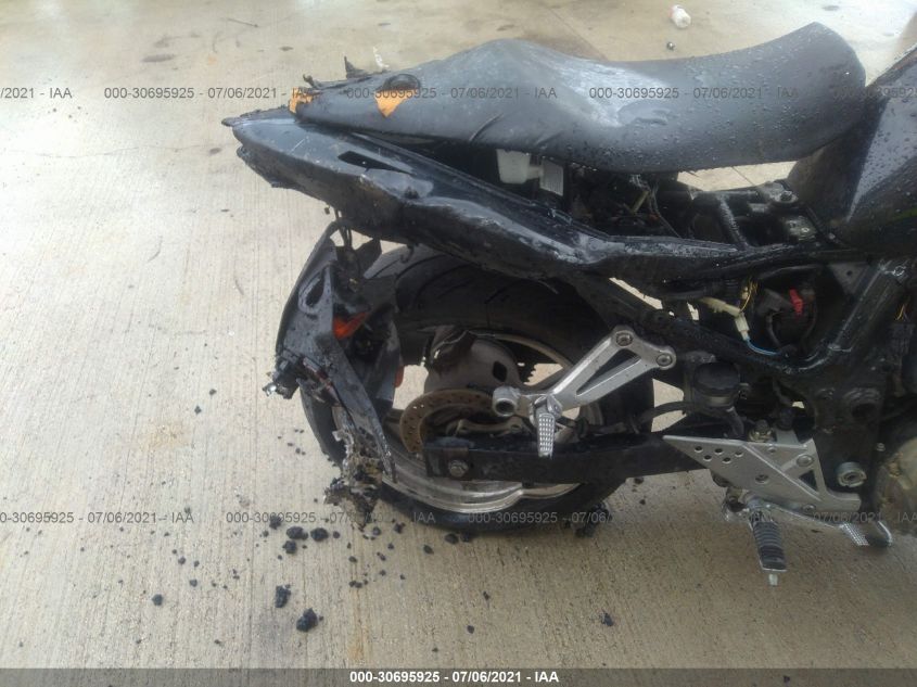 2006 KAWASAKI ZR750 K6F JKAZRDK146A005208