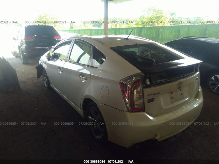 2015 TOYOTA PRIUS FOUR JTDKN3DU9F0418283