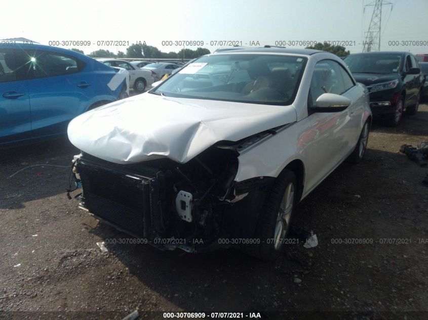 2014 VOLKSWAGEN EOS KOMFORT WVWBW8AH6EV000556