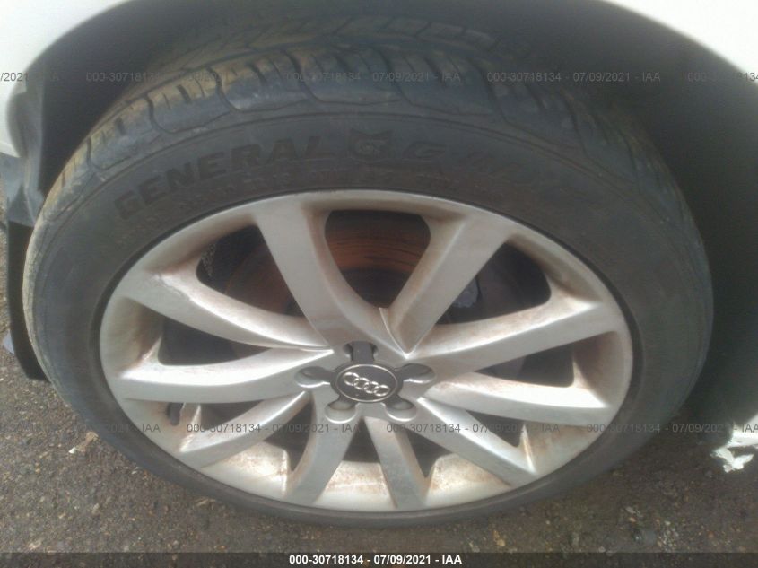2014 AUDI A4 PREMIUM WAUBFAFL0EN003602