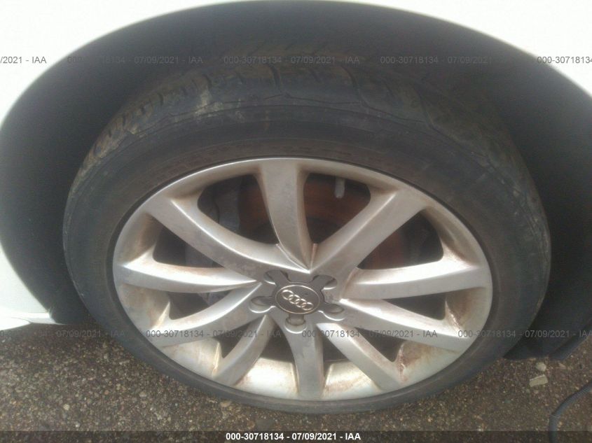 2014 AUDI A4 PREMIUM WAUBFAFL0EN003602