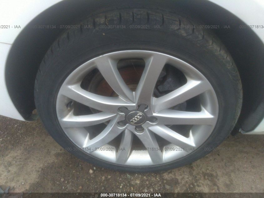 2014 AUDI A4 PREMIUM WAUBFAFL0EN003602
