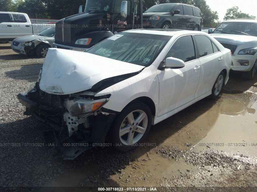 2013 TOYOTA CAMRY SE 4T1BF1FK5DU688058
