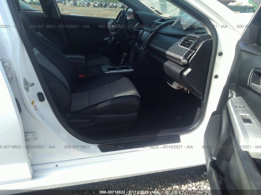 2013 TOYOTA CAMRY SE 4T1BF1FK5DU688058