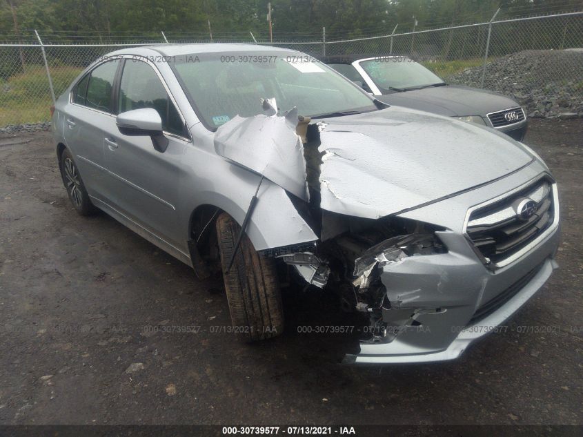 2018 SUBARU LEGACY PREMIUM 4S3BNAF61J3017000