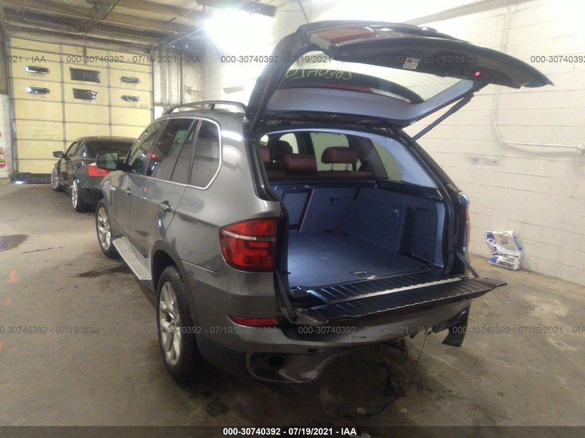 BMW X5 2013 -auction- 2