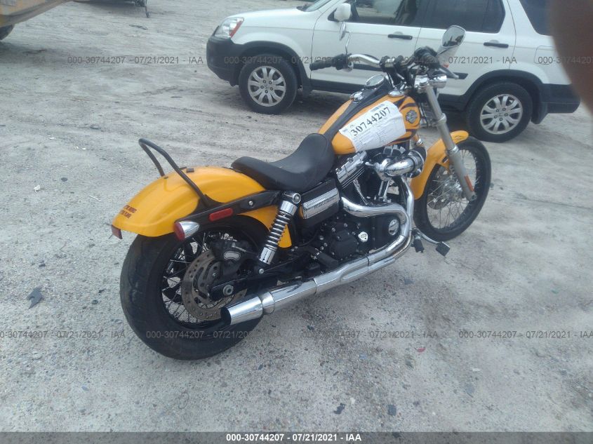 2011 HARLEY-DAVIDSON FXDWG 1HD1GP414BC331112