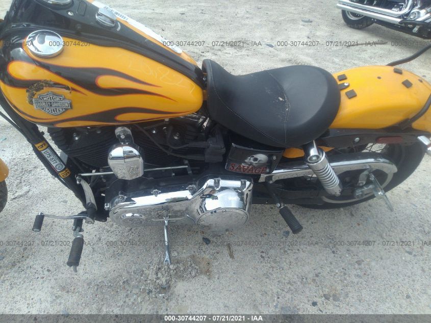 2011 HARLEY-DAVIDSON FXDWG 1HD1GP414BC331112