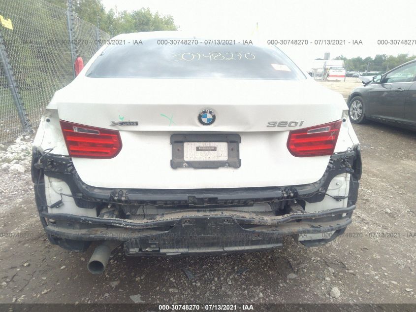2013 BMW 3 SERIES 320I XDRIVE WBA3C3C50DF982593