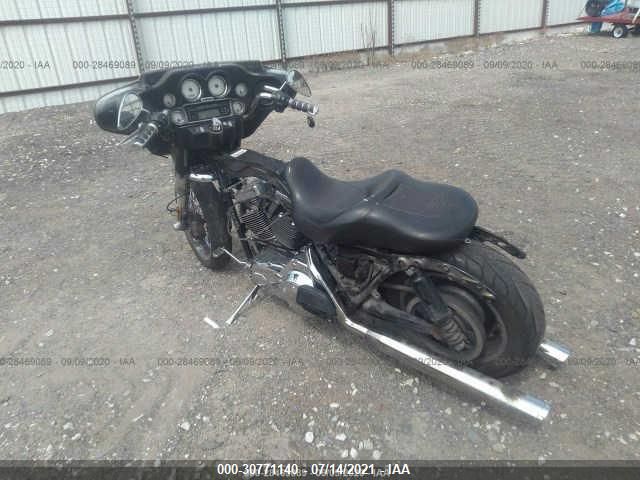 2009 HARLEY-DAVIDSON FLHX 1HD1KB4179Y634044