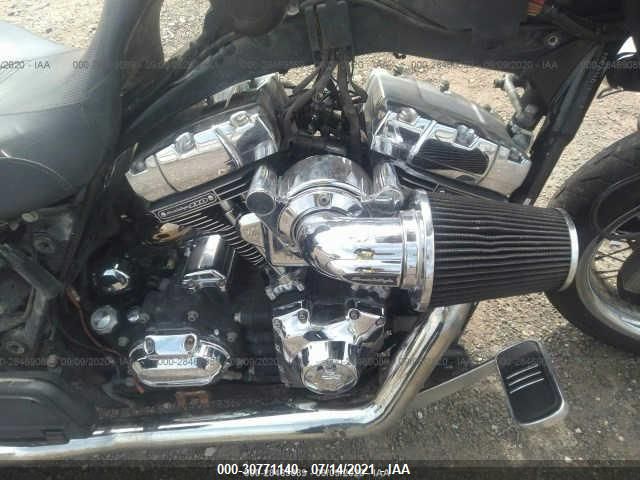 2009 HARLEY-DAVIDSON FLHX 1HD1KB4179Y634044