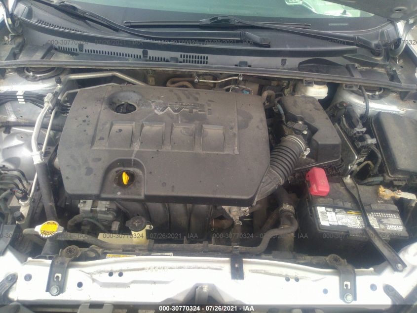 2015 TOYOTA COROLLA LE 5YFBURHE2FP180002