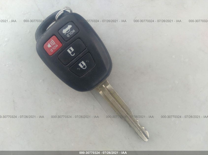 2015 TOYOTA COROLLA LE 5YFBURHE2FP180002