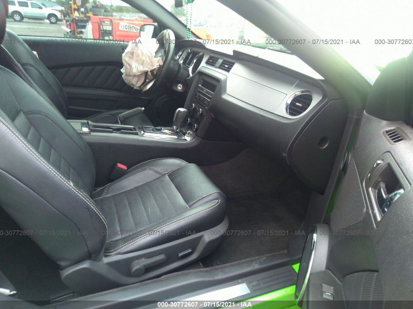 2013 FORD MUSTANG V6 1ZVBP8AM1D5212190
