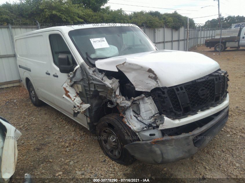 2015 NISSAN NV SV 1N6BF0KX9FN806137