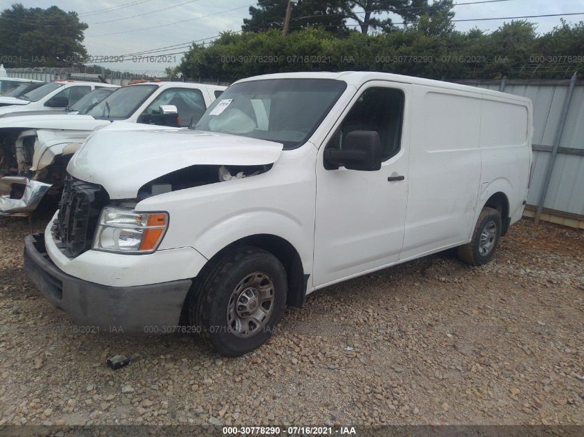 2015 NISSAN NV SV 1N6BF0KX9FN806137