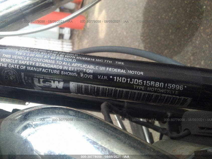 2011 HARLEY-DAVIDSON FLSTN 1HD1JD515BB015996