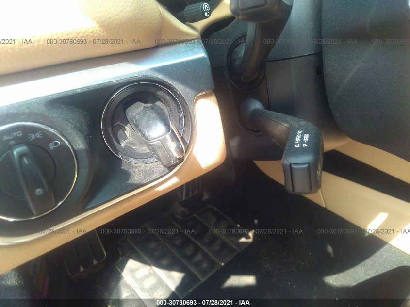 2013 PORSCHE BOXSTER WP0CA2A8XDS113846