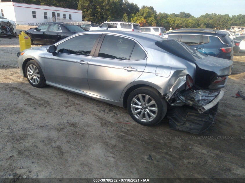 Toyota Camry 2019