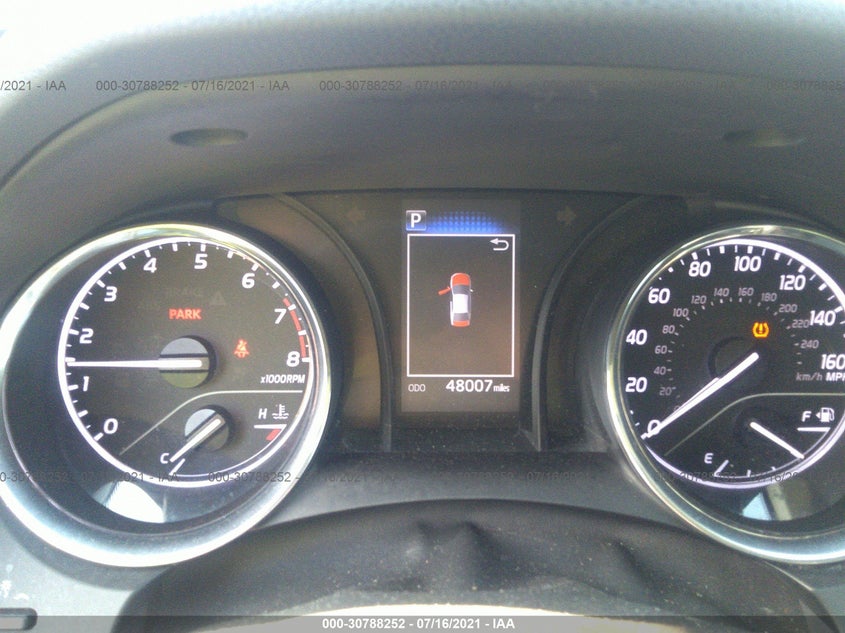 Toyota Camry 2019