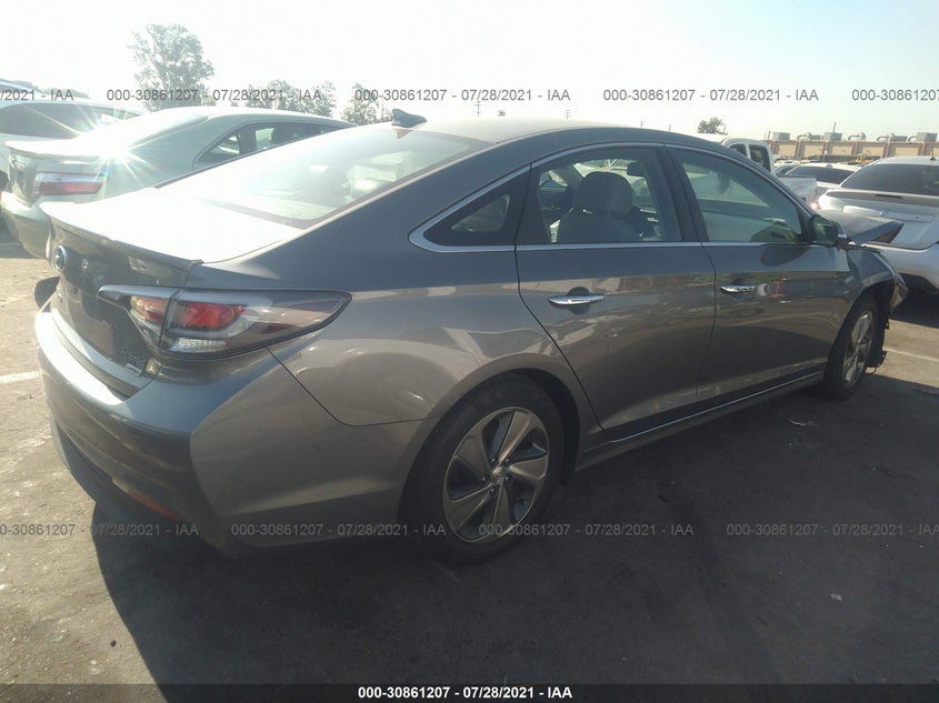 2017 HYUNDAI SONATA VIN: KMHE34L34HA071407