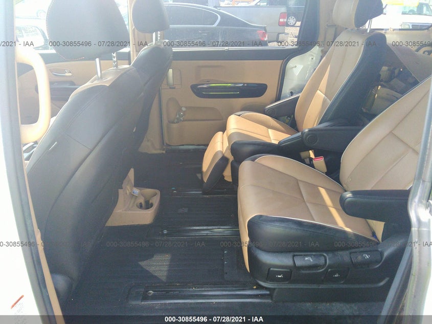 Kia SEDONA 2015