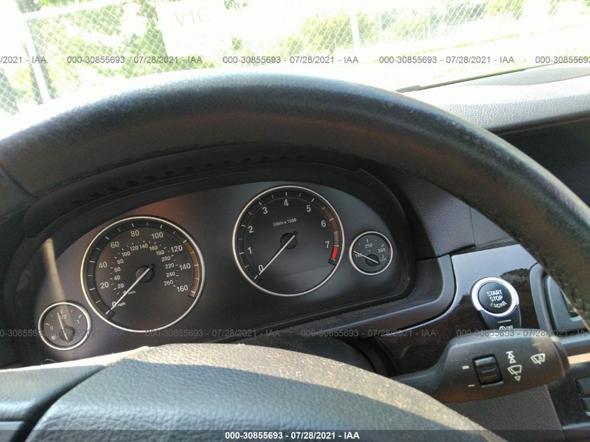2013 BMW 5 SERIES 528I XDRIVE WBAXH5C50DD110036