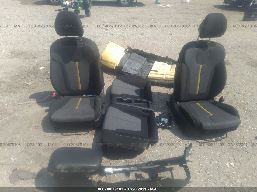 Hyundai Veloster 2019 -auction- 11