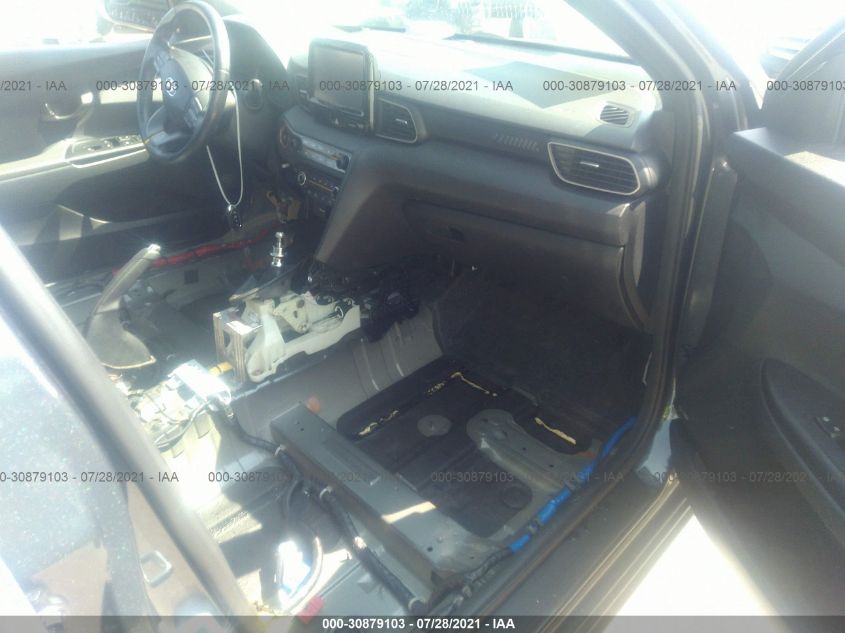 Hyundai Veloster 2019 -auction- 4