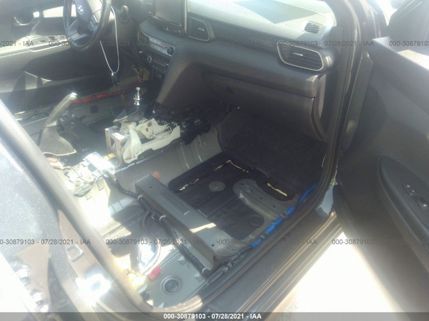 Hyundai Veloster 2019 -auction- 5