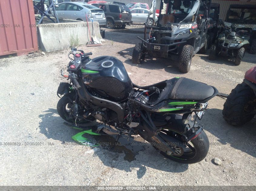 2016 KAWASAKI ZX636 E JKBZXJE17GA020251