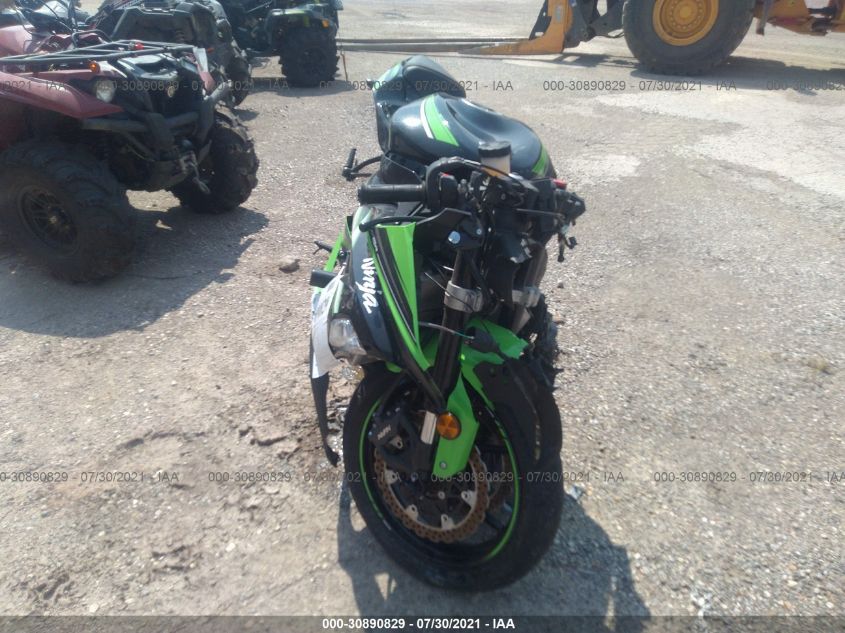 2016 KAWASAKI ZX636 E JKBZXJE17GA020251