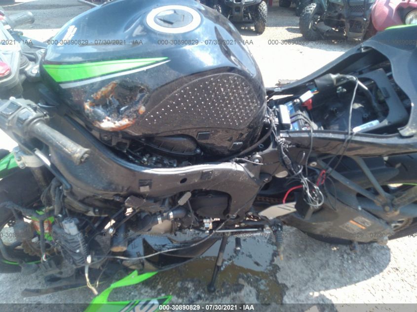 2016 KAWASAKI ZX636 E JKBZXJE17GA020251