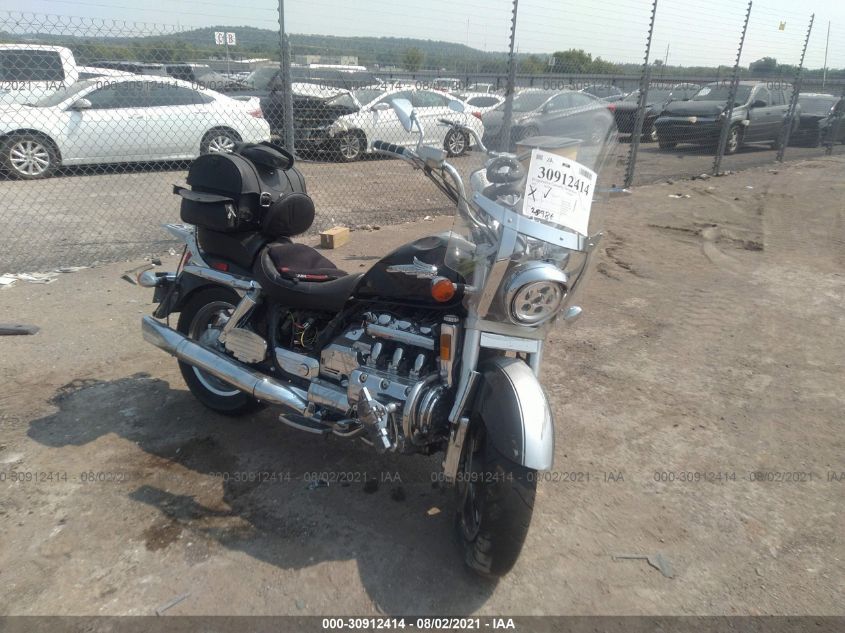 2001 HONDA GL1500 CD 1HFSC34671A400915