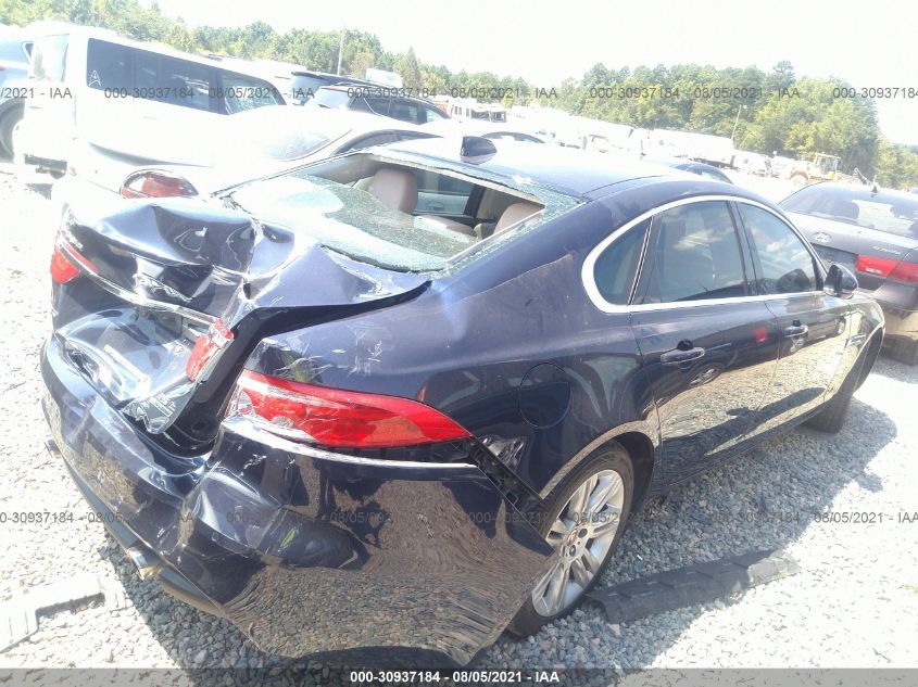 2017 JAGUAR XF 35T PREMIUM SAJBJ4BV2HCY32814